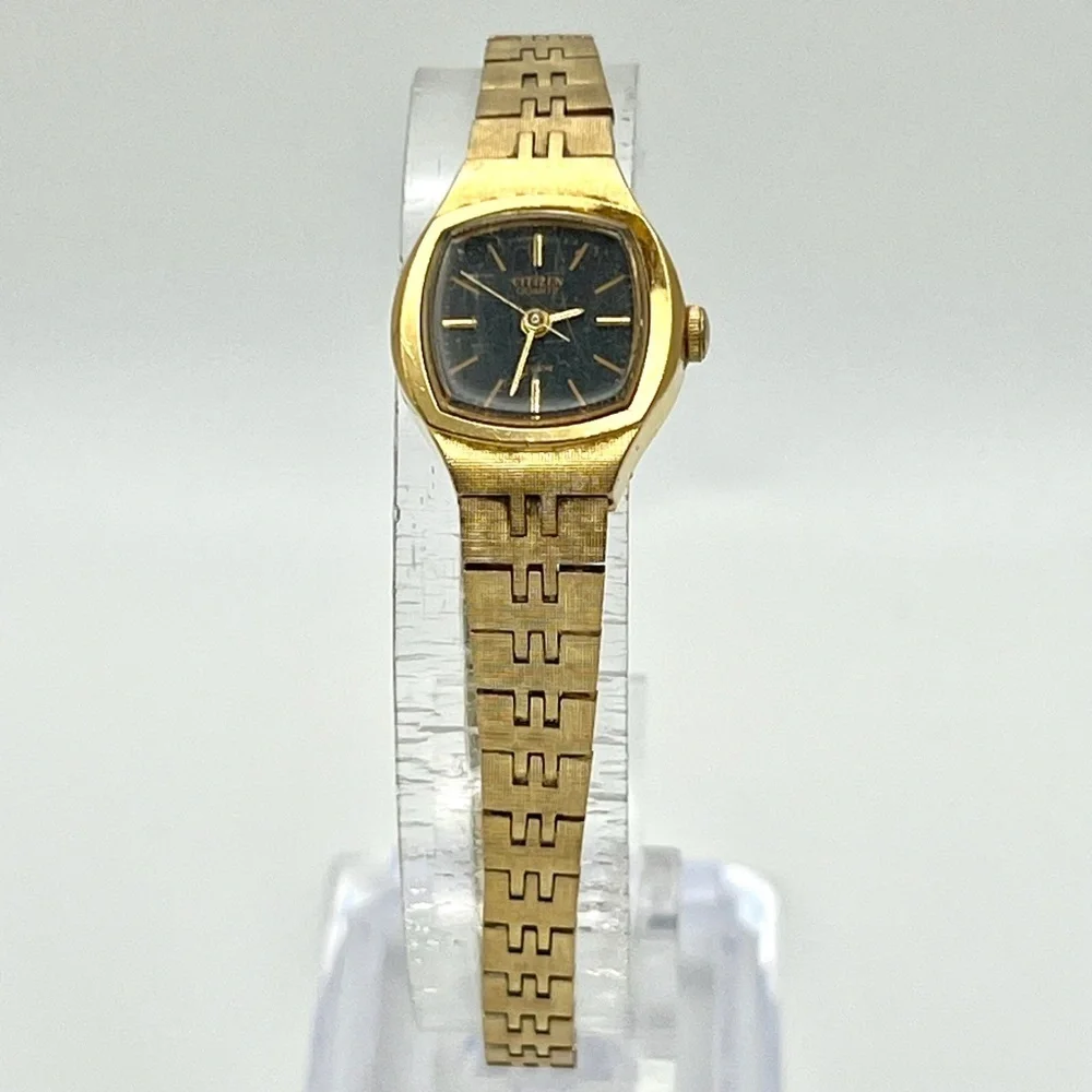 Citizen Vintage Rectangular Gold Plated Gold Black tones Ladies Watch Working